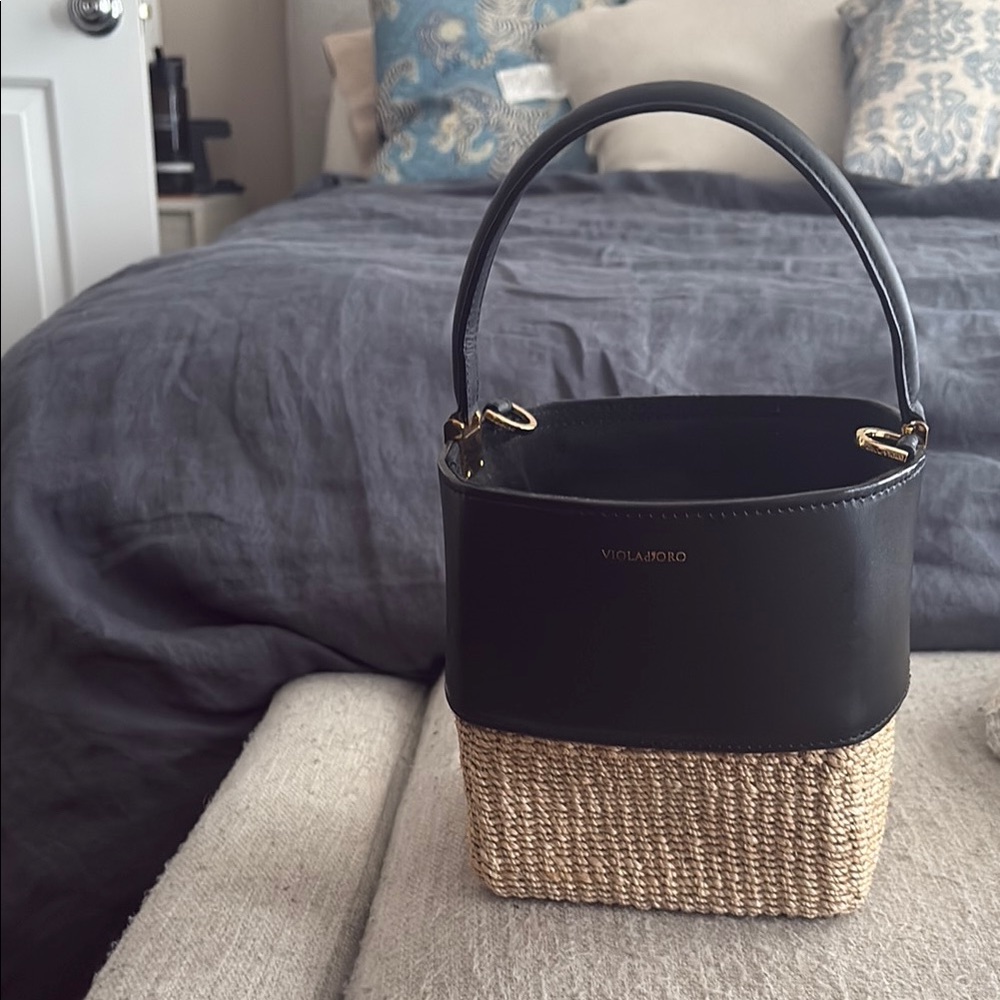 Viola D’Oro basket bag